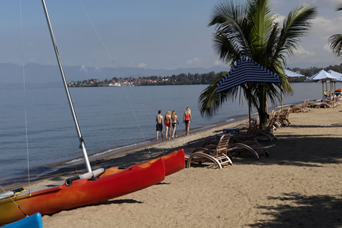 Lake Kivu Beach & Boat Safari3